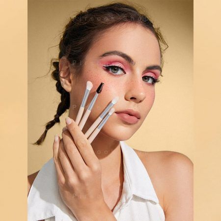 GLAM 101 EYE ESSENTIALS BRUSH SET WITH BAG (2)