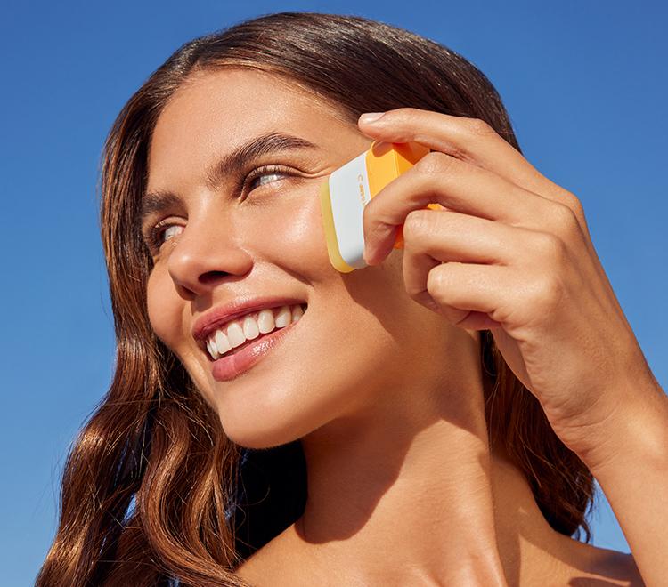 ISDIN Fotoprotector Invisible Stick SPF 50 (1)